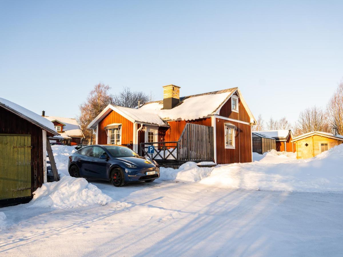 Lulea Village Cabin Exterior foto